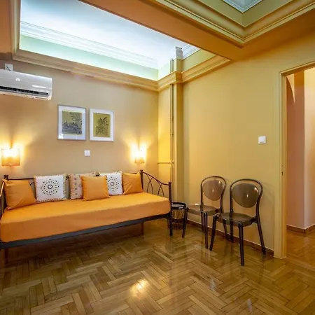 In Art Comfy Cultural Flat 3is Athènes